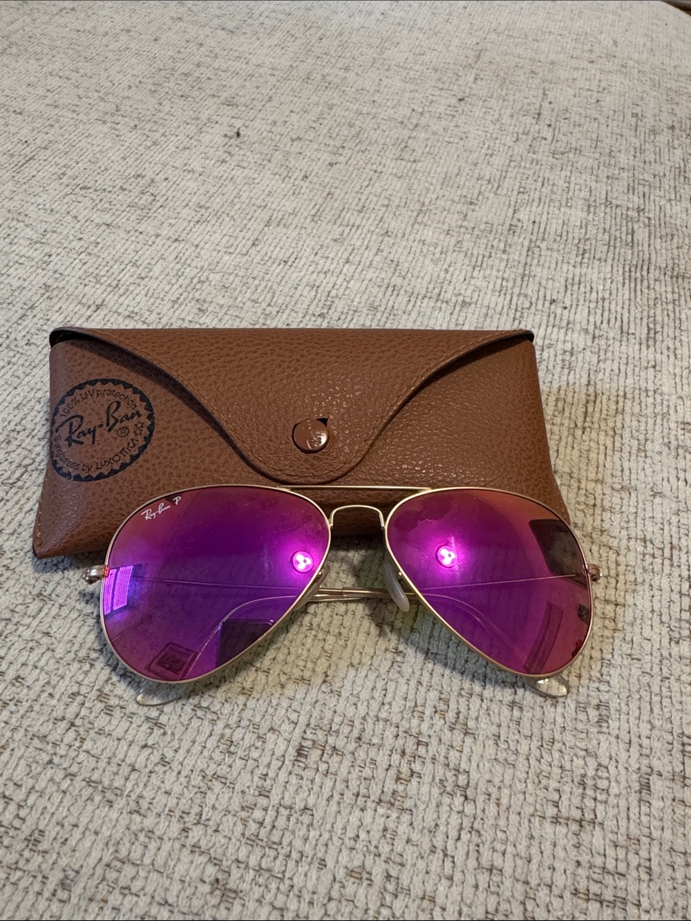 Ray-Ban Women's Aviator Sunglasses with Purple Lenses and Gold Frame